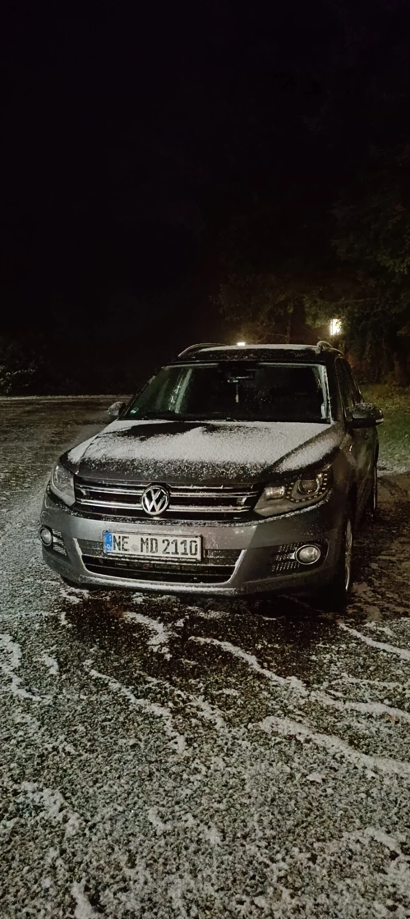 VW Tiguan, снимка 2 - Автомобили и джипове - 54172280