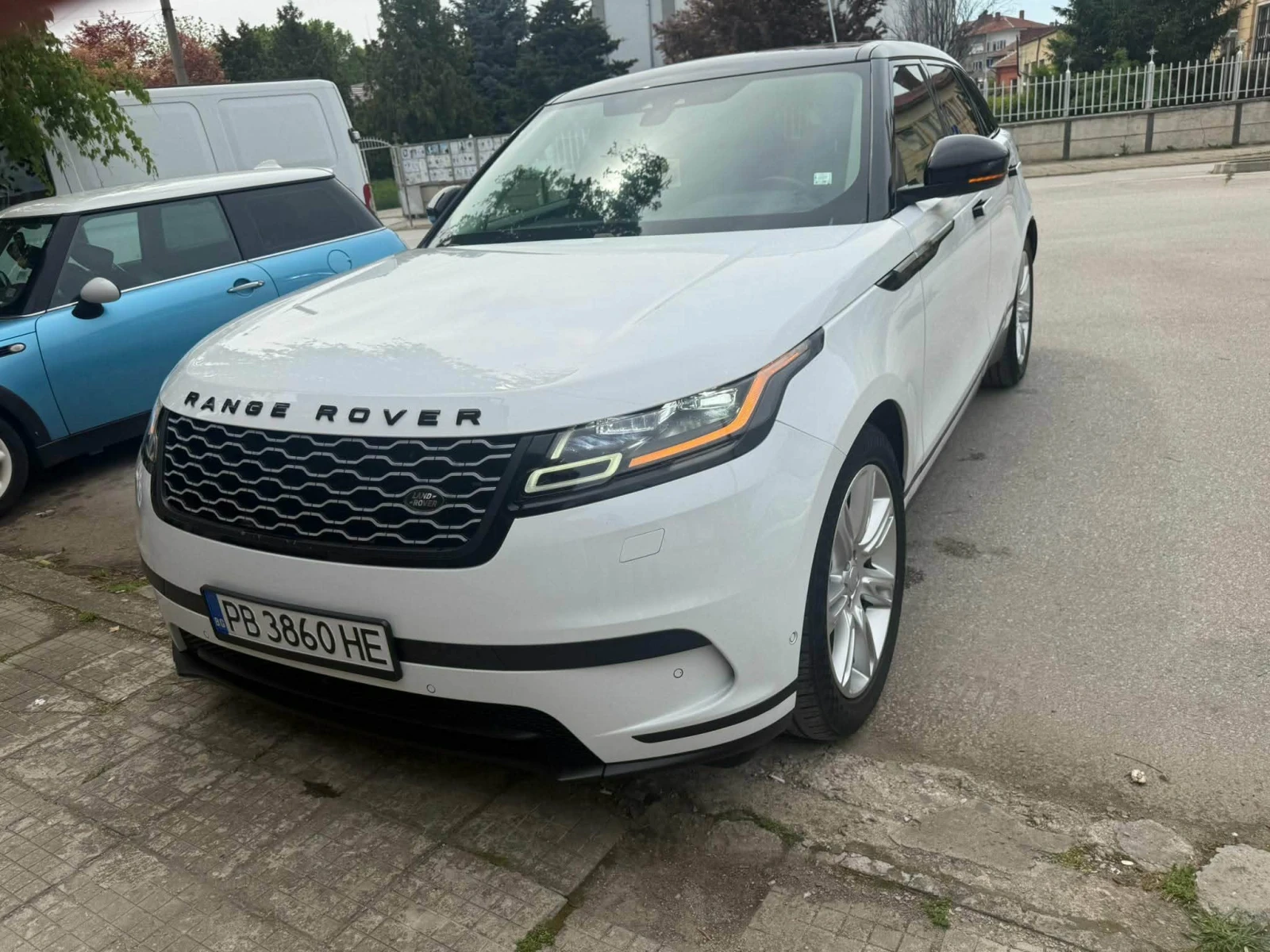 Land Rover Range Rover Velar, снимка 4 - Автомобили и джипове - 54420911