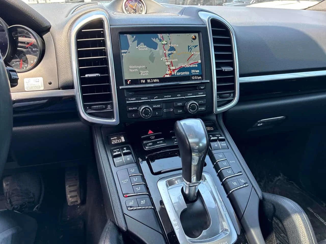 Porsche Cayenne Diesel/ОБДУХВАНЕ/ПАНОРАМА, снимка 9 - Автомобили и джипове - 54796247