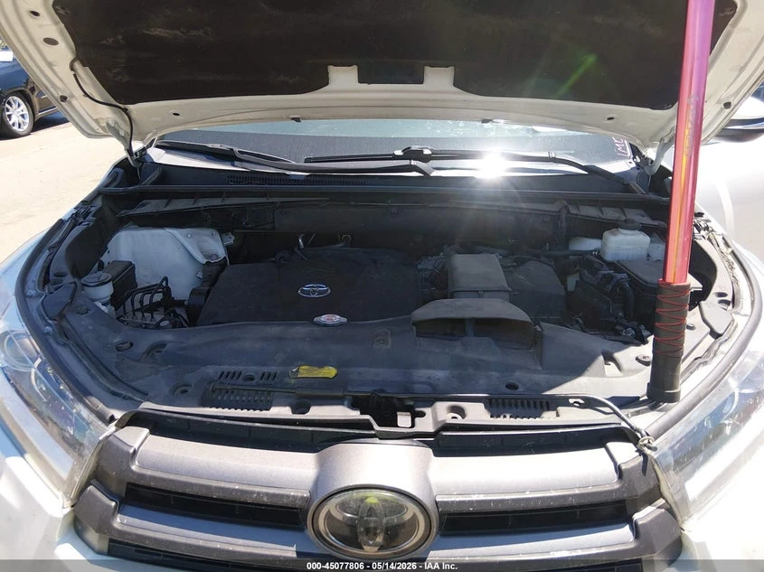 Toyota Highlander 3.5l Le Plus, снимка 10 - Автомобили и джипове - 54860742