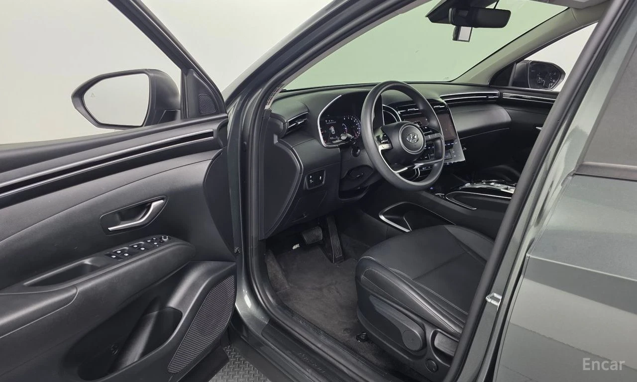 Hyundai Tucson 1.6 Turbo Modern 4x4* DISTRONIC* LANE ASSIST* , снимка 6 - Автомобили и джипове - 55219247
