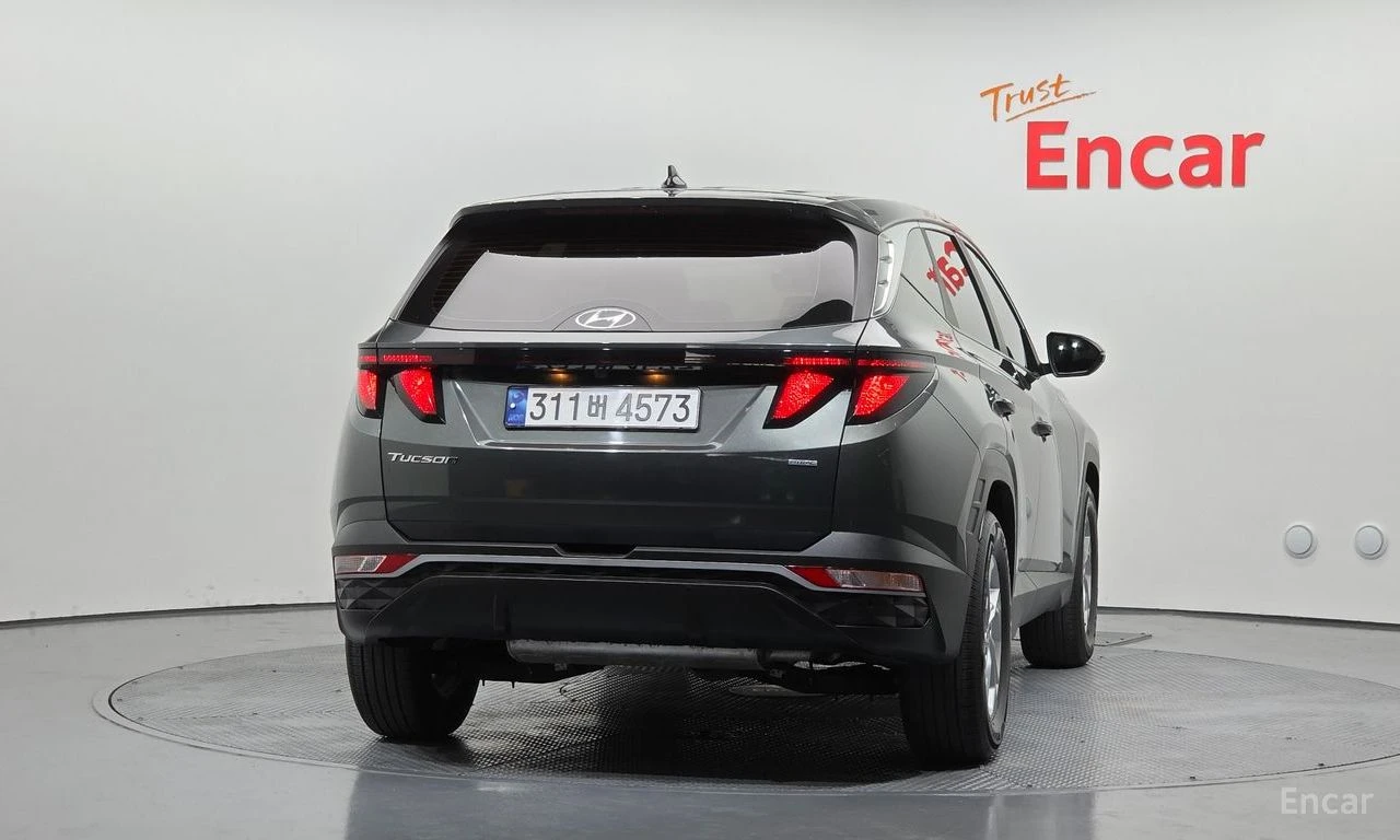 Hyundai Tucson 1.6 Turbo Modern 4x4* DISTRONIC* LANE ASSIST* , снимка 4 - Автомобили и джипове - 55219247