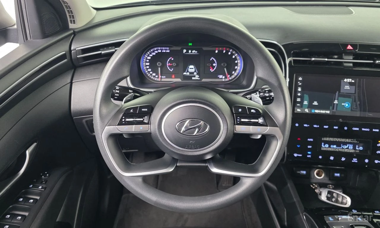 Hyundai Tucson 1.6 Turbo Modern 4x4* DISTRONIC* LANE ASSIST* , снимка 9 - Автомобили и джипове - 55219247