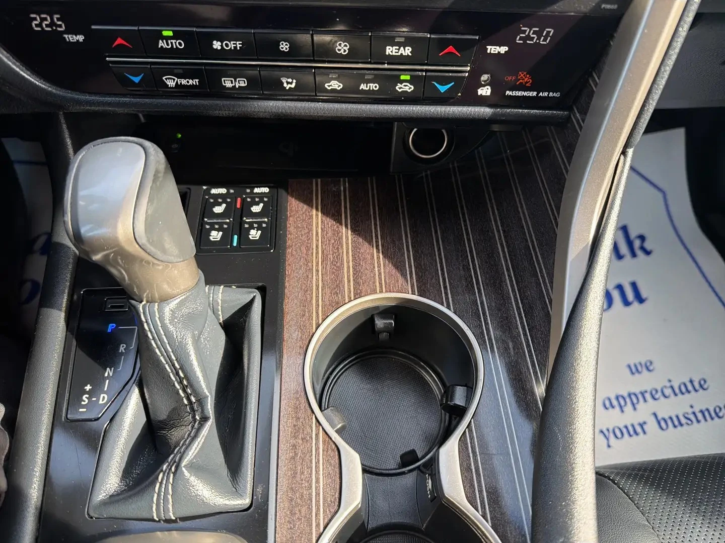 Lexus RX 450h* HYBRID* ХЕДЪП* 360* LANE* DISTRO , снимка 12 - Автомобили и джипове - 55536850