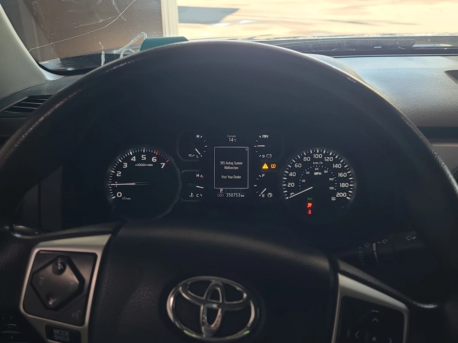 Toyota Tundra * SR5 PLUS CREW CAB SHORT BED * AWD * CARFAX * , снимка 9 - Автомобили и джипове - 56013221