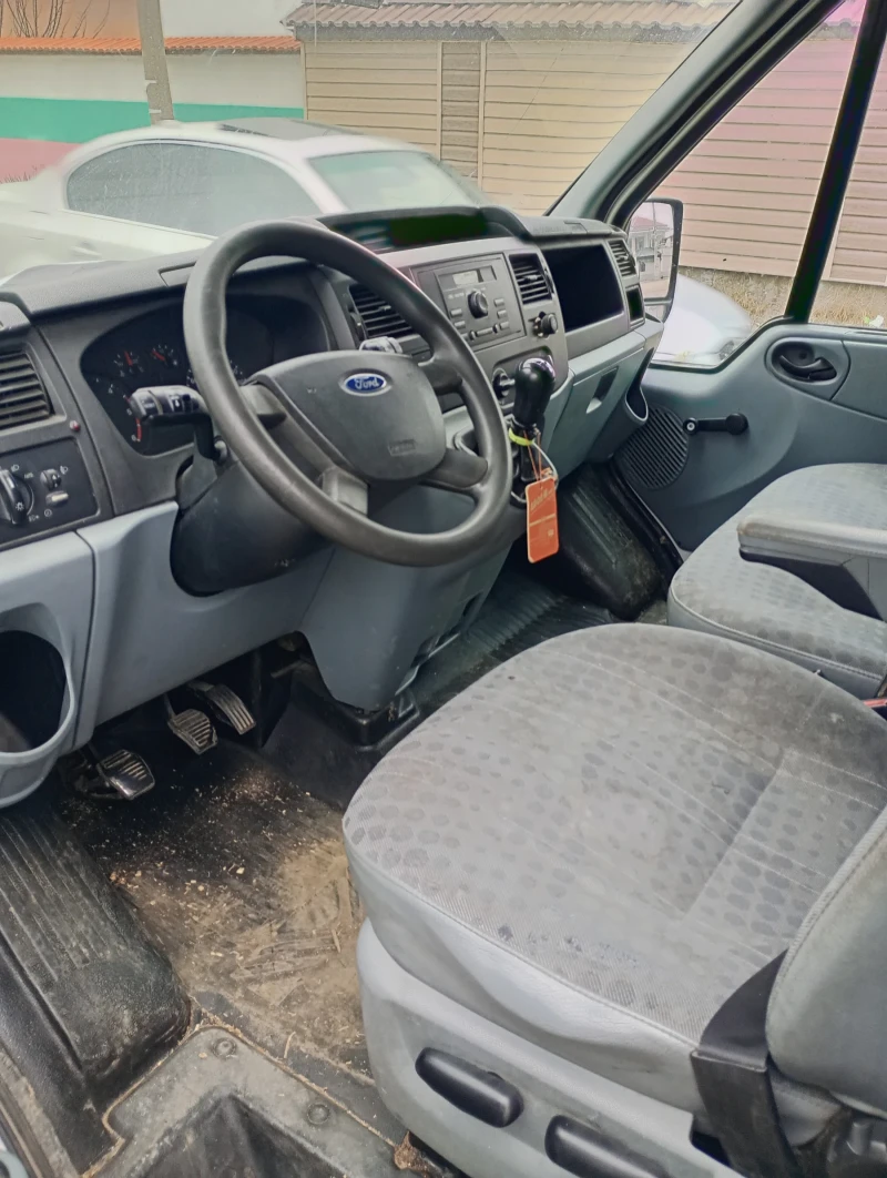 Ford Transit 2.4dizel , снимка 4 - Бусове и автобуси - 49349731