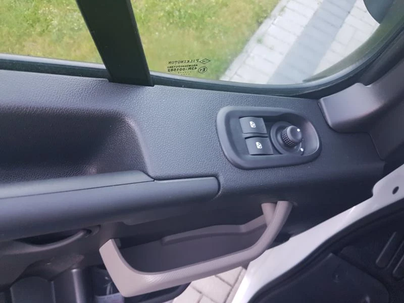 Renault Master 8-12��/������/�������/���������� �� 6 ������� | Mobile.bg � ����������� 6