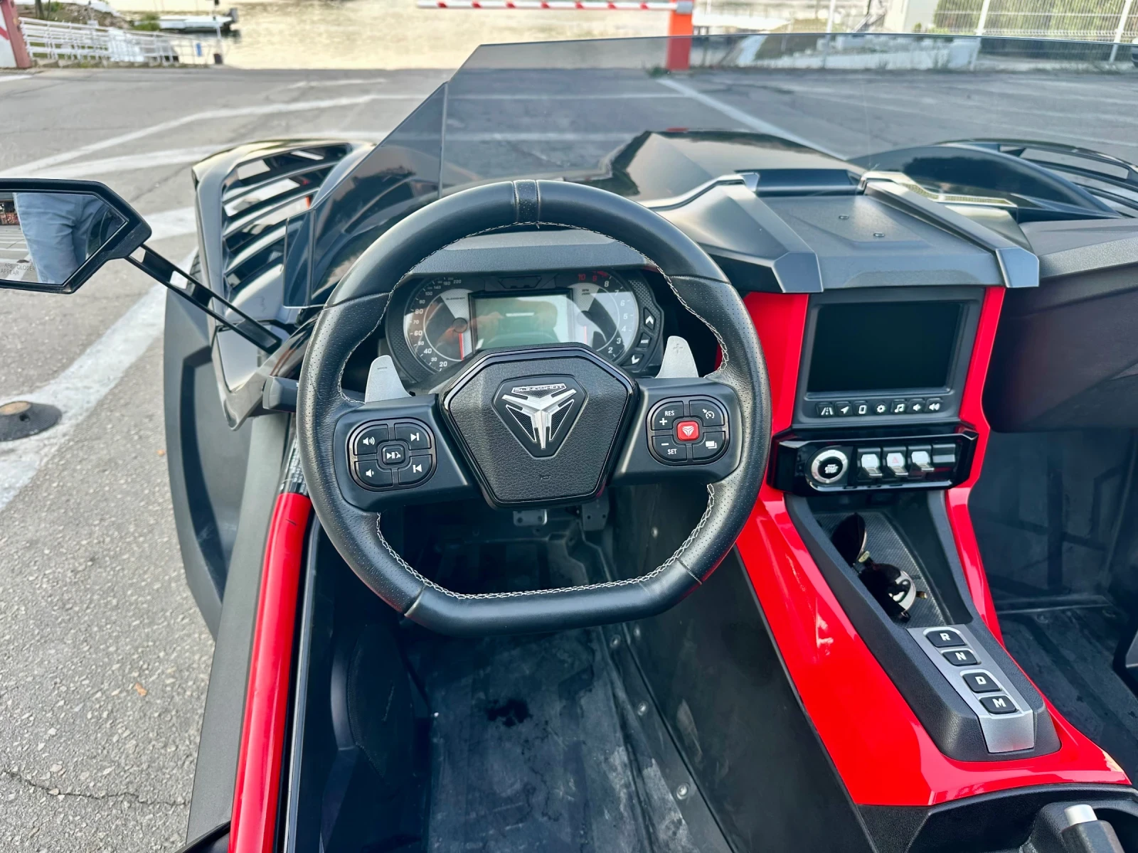 Polaris Slingshot R  - изображение 7
