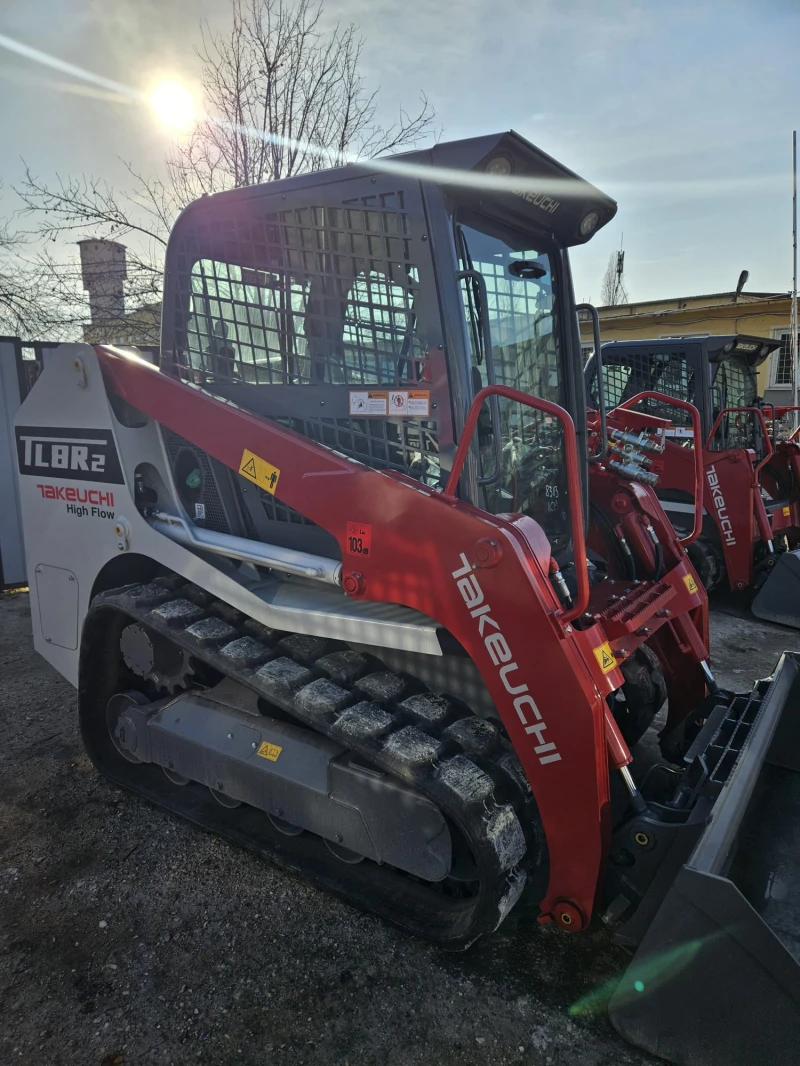 Мини челни товарачи Takeuchi TL8R2, снимка 4 - Индустриална техника - 48858786