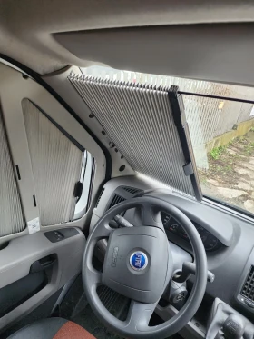 Кемпер Burstner Solano 710, снимка 6