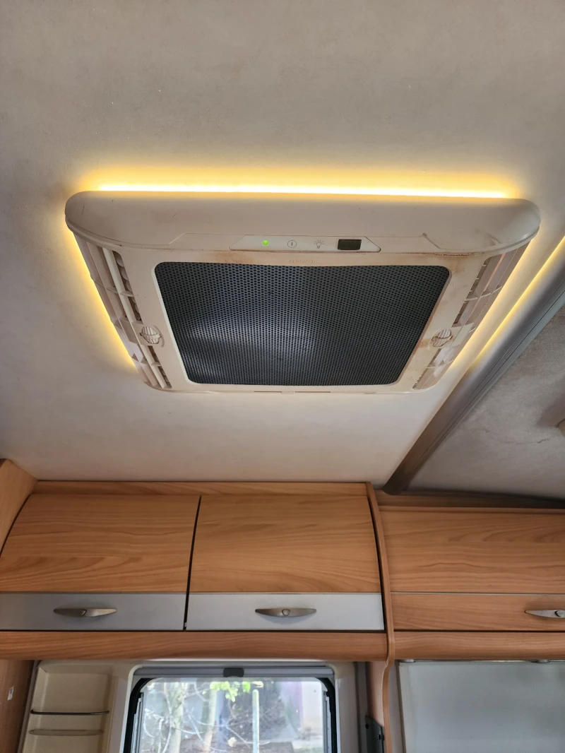 Кемпер Burstner Solano 710, снимка 17 - Каравани и кемпери - 52760673