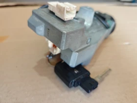 Продавам Контактен ключ Nissan Micra K12, снимка 4