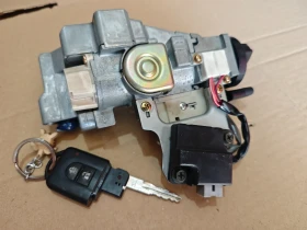 Продавам Контактен ключ Nissan Micra K12, снимка 6