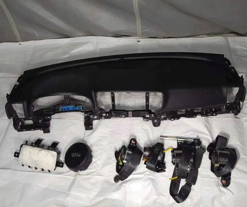 Арматурно табло аирбег колани airbag Kia Sportage IV 4 Lift