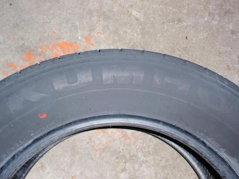 Гуми Летни 255/60R18, снимка 5 - Гуми и джанти - 9125628