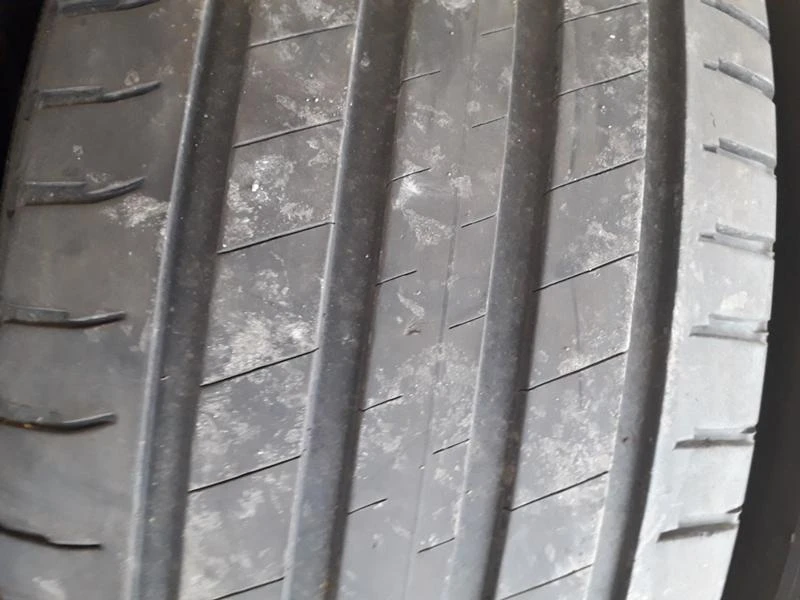 Гуми Летни 235/60R18, снимка 5 - Гуми и джанти - 25406570