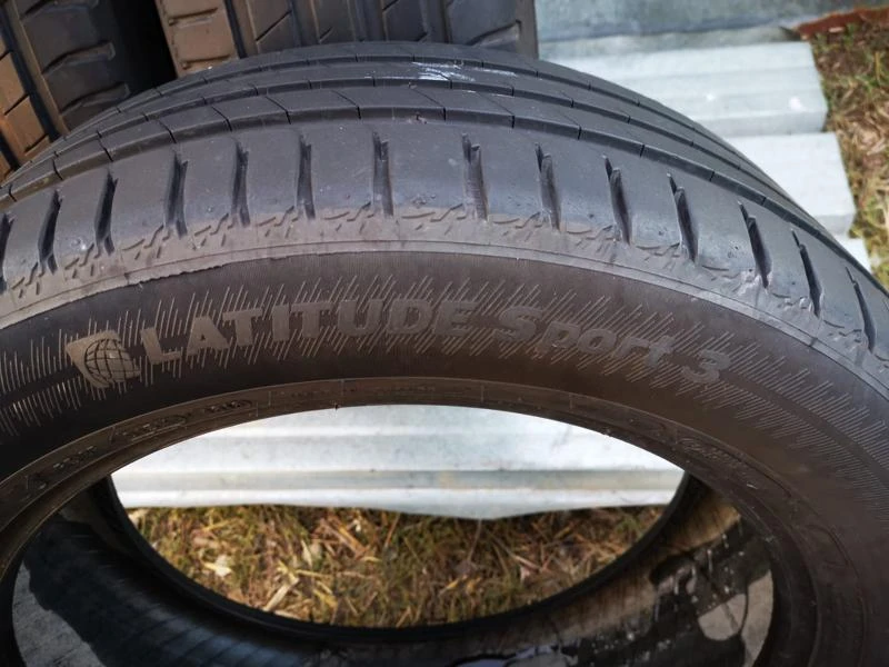 Гуми Летни 235/55R19, снимка 5 - Гуми и джанти - 26837594