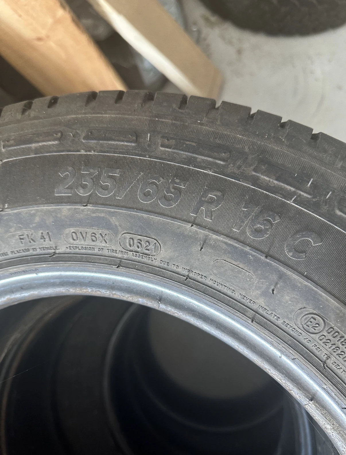 ���� 235/65R16 | Mobile.bg � ����������� 4