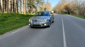 Toyota Avensis 1.8i, снимка 1