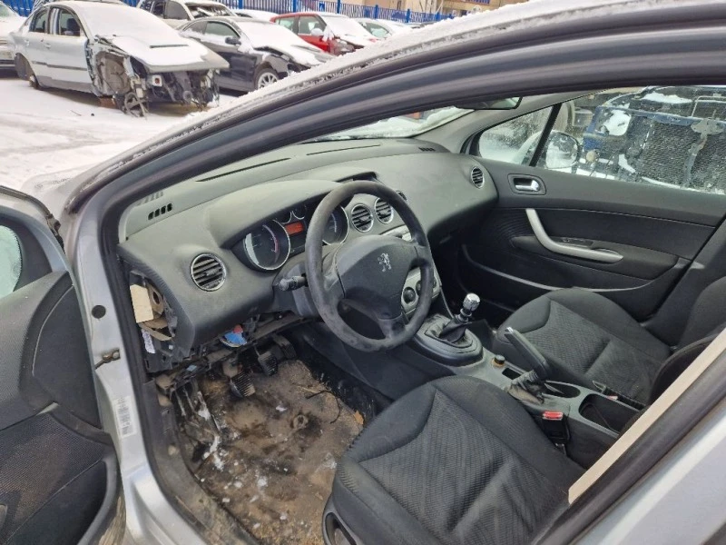 Peugeot 308 Sw 1.6 hdi, снимка 7 - Автомобили и джипове - 39573890