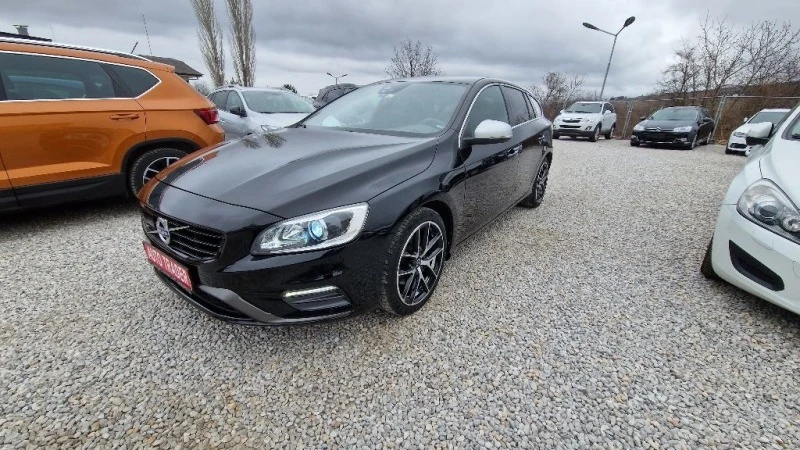 Volvo V60 2.0-180кс.Rdesing, снимка 1 - Автомобили и джипове - 40282315