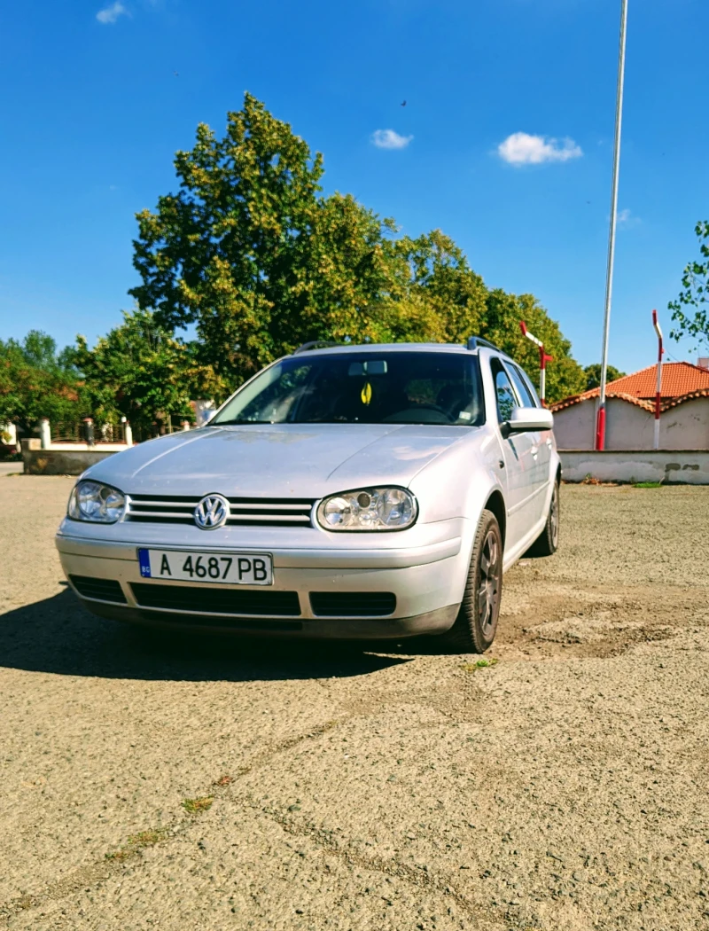 VW Golf, снимка 1 - Автомобили и джипове - 47243256