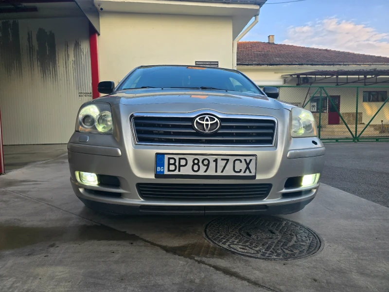 Toyota Avensis 2.0 D4D, снимка 2 - Автомобили и джипове - 50260787