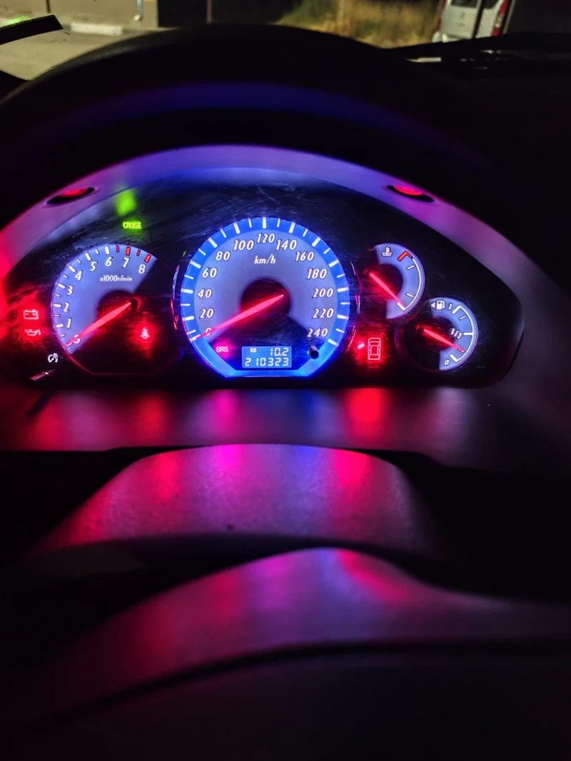 Mitsubishi Grandis, снимка 10 - Автомобили и джипове - 52568783