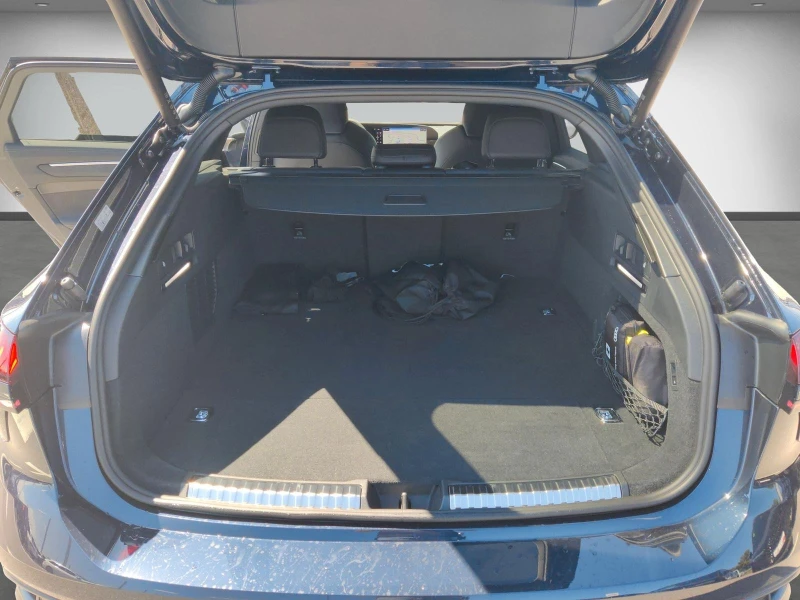 Audi A6 E-HYBRID AVANT/NEW MODEL/S-LINE/QUATTRO/B&O/HEADUP, снимка 15 - Автомобили и джипове - 51810476