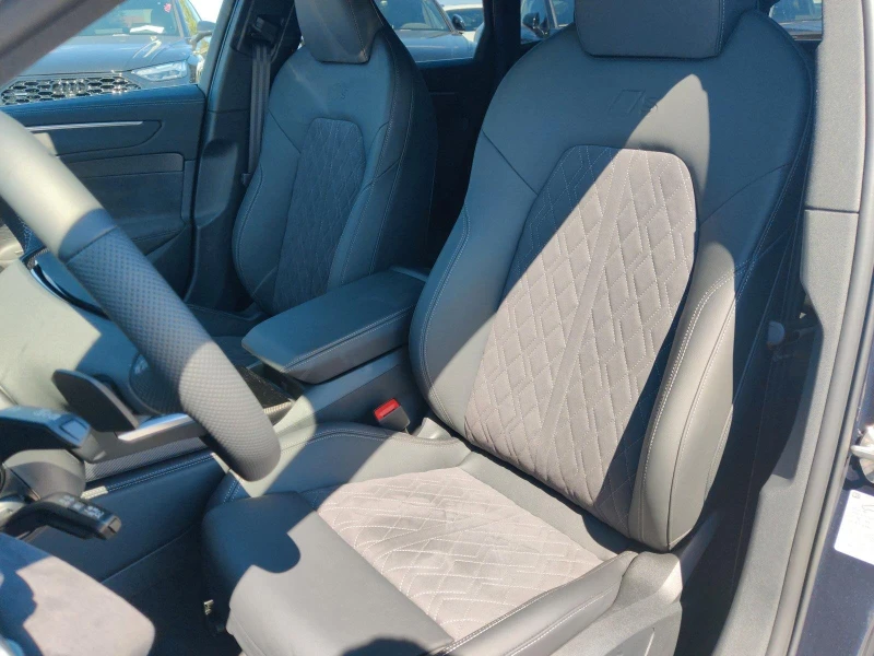 Audi A6 E-HYBRID AVANT/NEW MODEL/S-LINE/QUATTRO/B&O/HEADUP, снимка 10 - Автомобили и джипове - 51810476