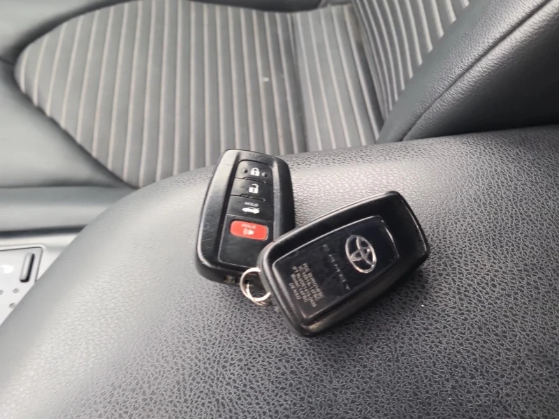 Toyota Camry 2.5SE* Dirstonic* Пано* Подгрев* камера, снимка 7 - Автомобили и джипове - 52629029