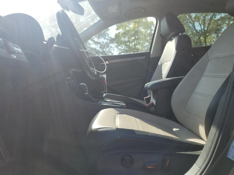 VW Passat R-LINE * 67000KM , снимка 7 - Автомобили и джипове - 52815002