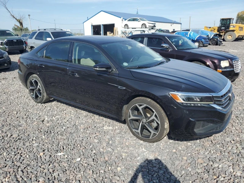 VW Passat R-LINE * 67000KM , снимка 4 - Автомобили и джипове - 52815002