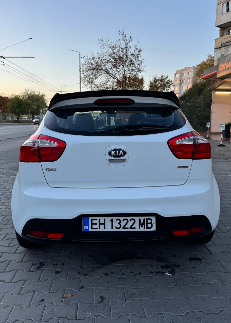 Kia Rio, снимка 7 - Автомобили и джипове - 53129787