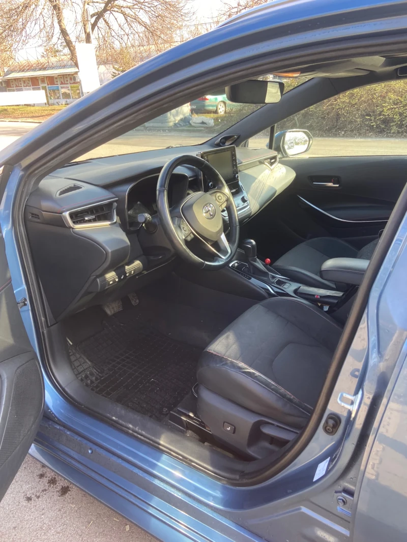 Toyota Corolla TS 2.0 Hybrid Luxury Pano , снимка 9 - Автомобили и джипове - 53140591