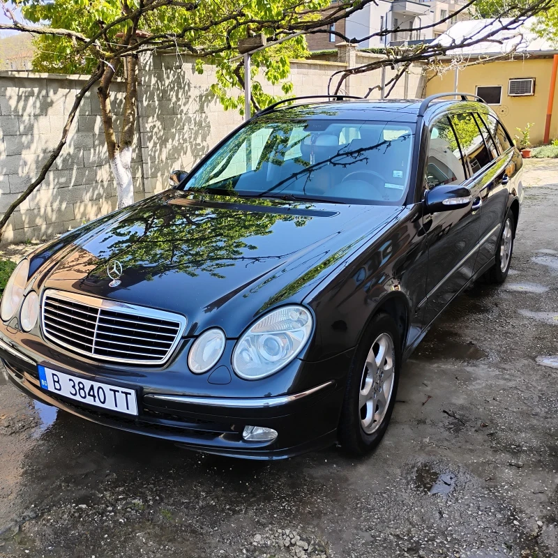 Mercedes-Benz E 320 Авантгард, снимка 4 - Автомобили и джипове - 53210693