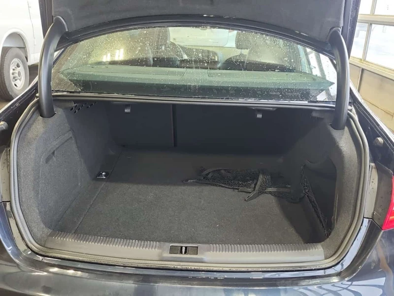 Audi A4 TECHNIK PLUS * CARFAX * ПОДГРЕВИ* ШИБИДАХ, снимка 12 - Автомобили и джипове - 53523941