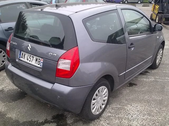 Citroen C2 1,4i/1.1i/1.4hdi, снимка 17 - Автомобили и джипове - 48320222