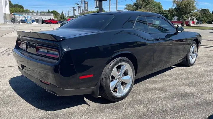 Dodge Challenger RT/KAMEPA/5.7 V8/ - изображение 7