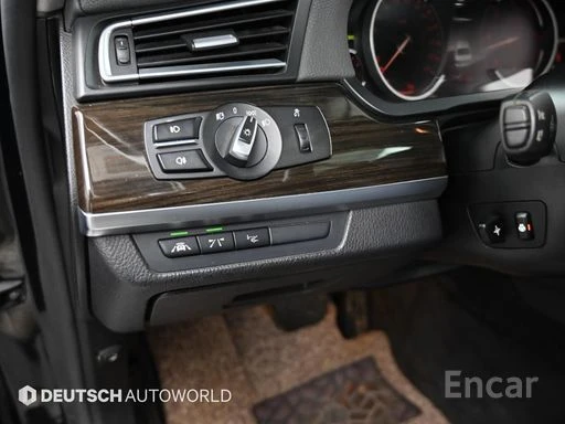 BMW 730 7 Series 730Ld, снимка 17 - Автомобили и джипове - 54152973