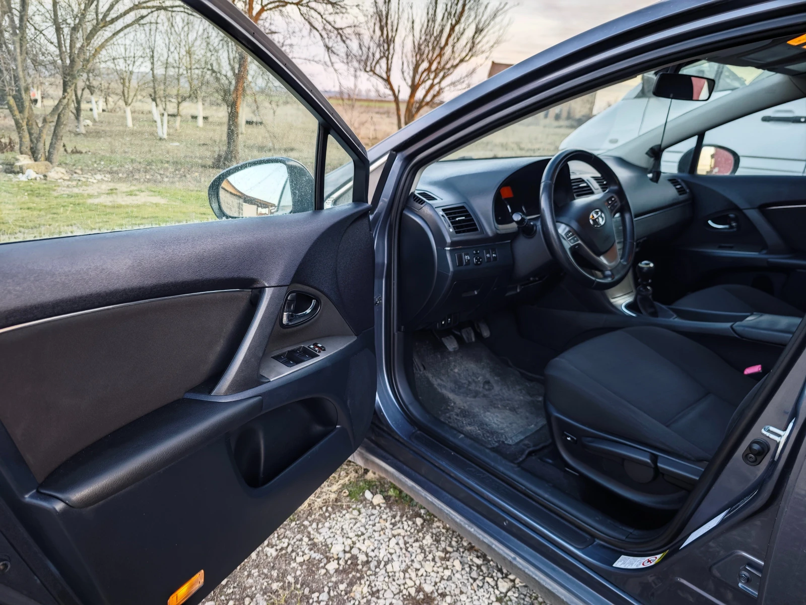 Toyota Avensis 2.0 D4D | ����� + ���� ����� ���� | Mobile.bg � ����������� 14