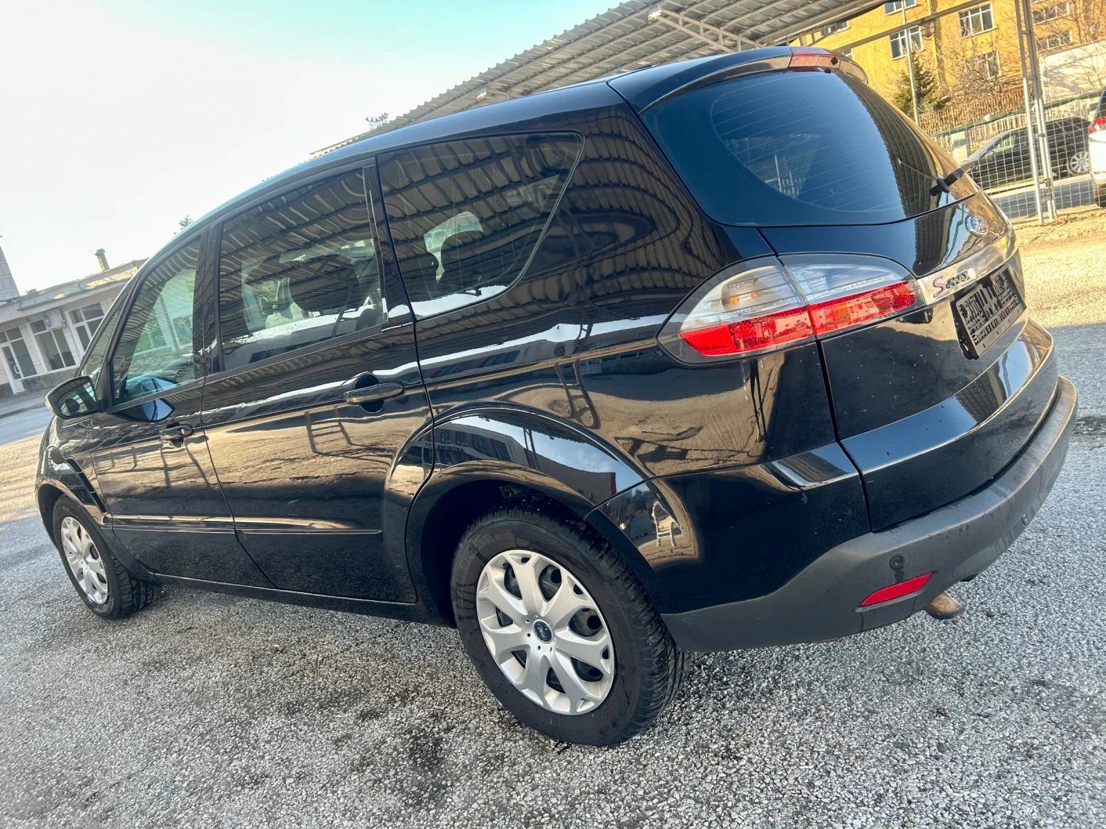 Ford S-Max 2.0tdci-140kc - изображение 6