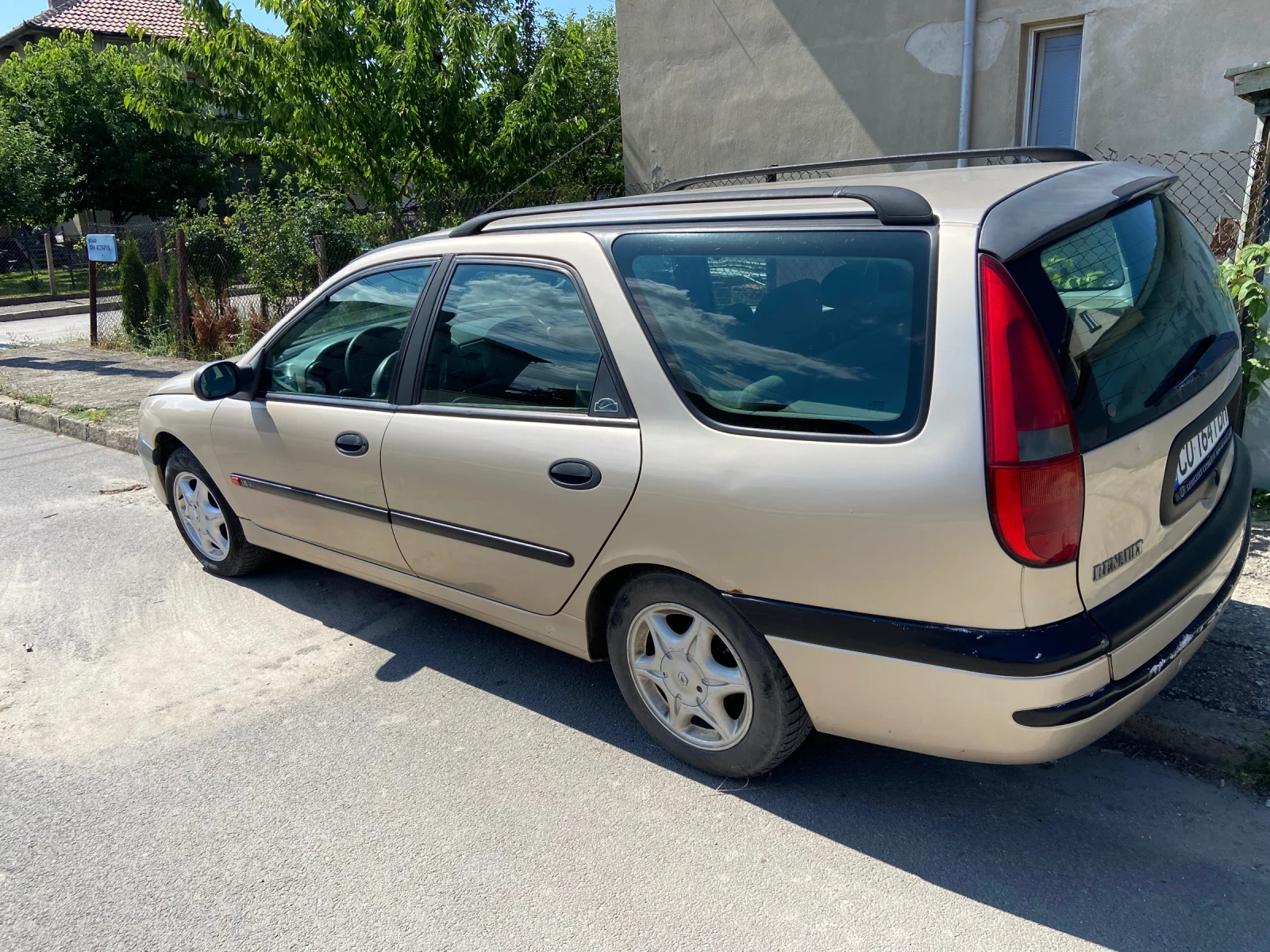 Renault Laguna  - изображение 6