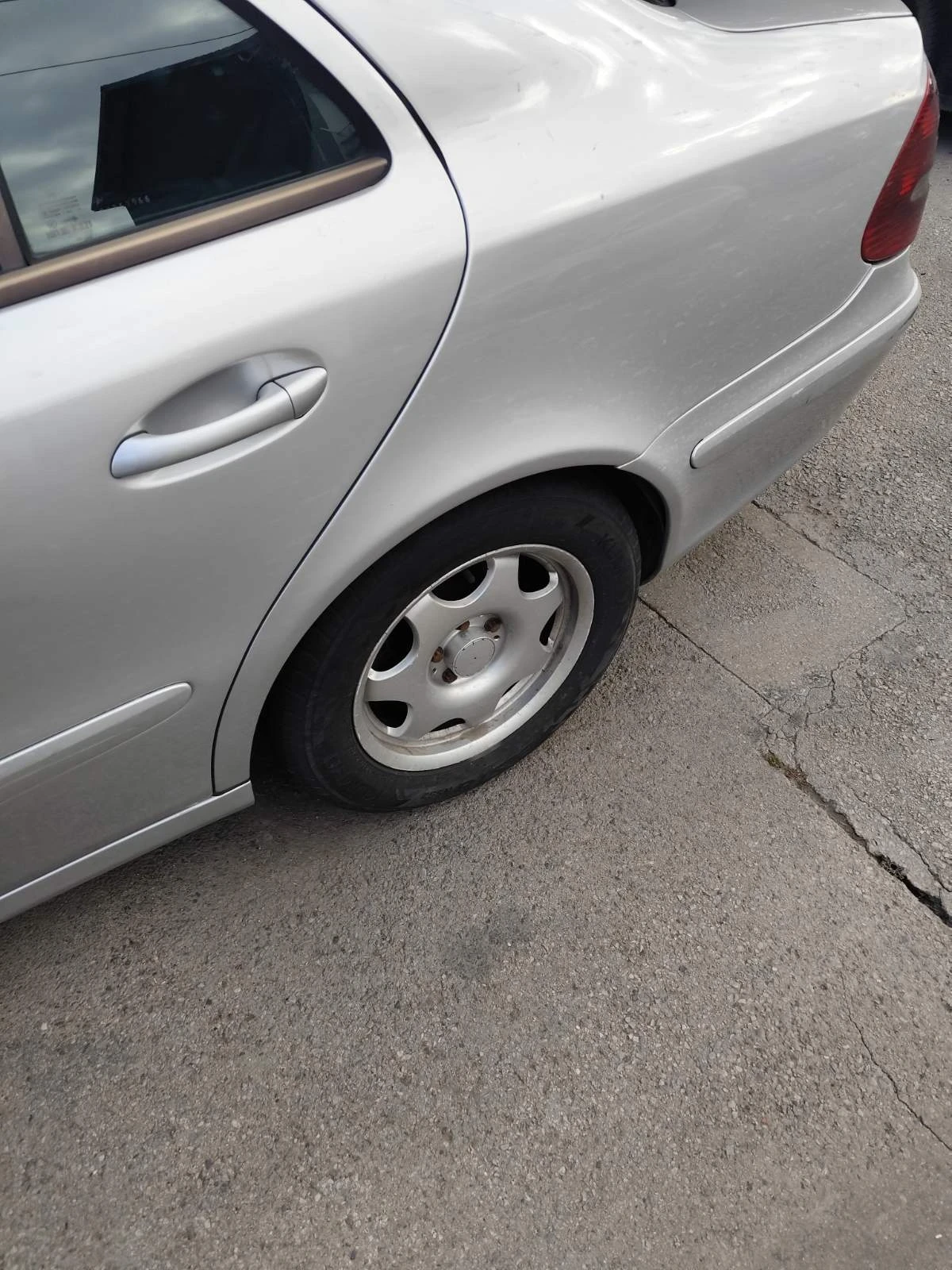 Mercedes-Benz E 220 W211 - изображение 4