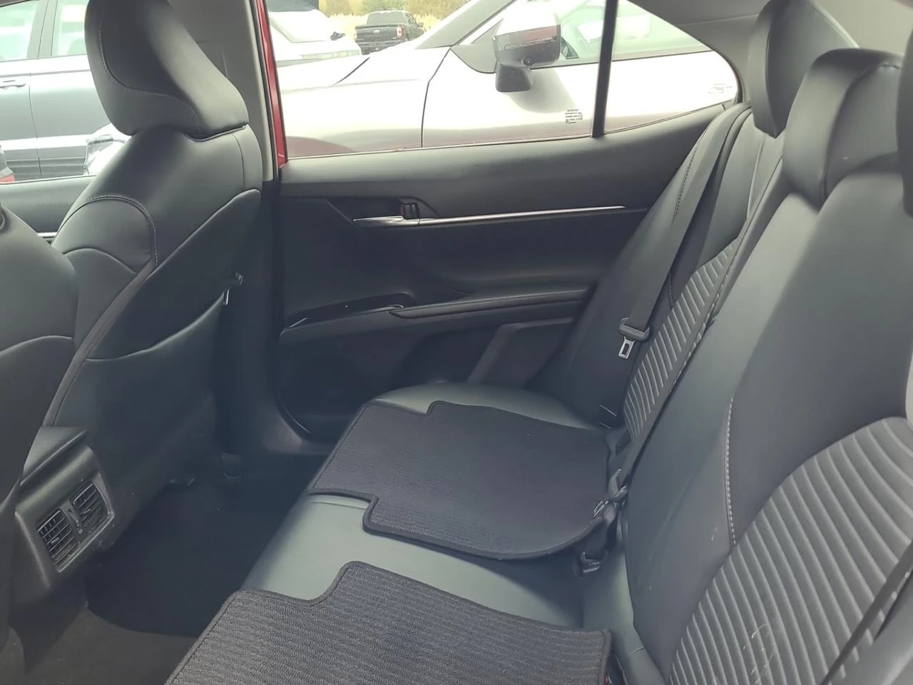 Toyota Camry 2.5SE* Dirstonic* Пано* Подгрев* камера - изображение 9