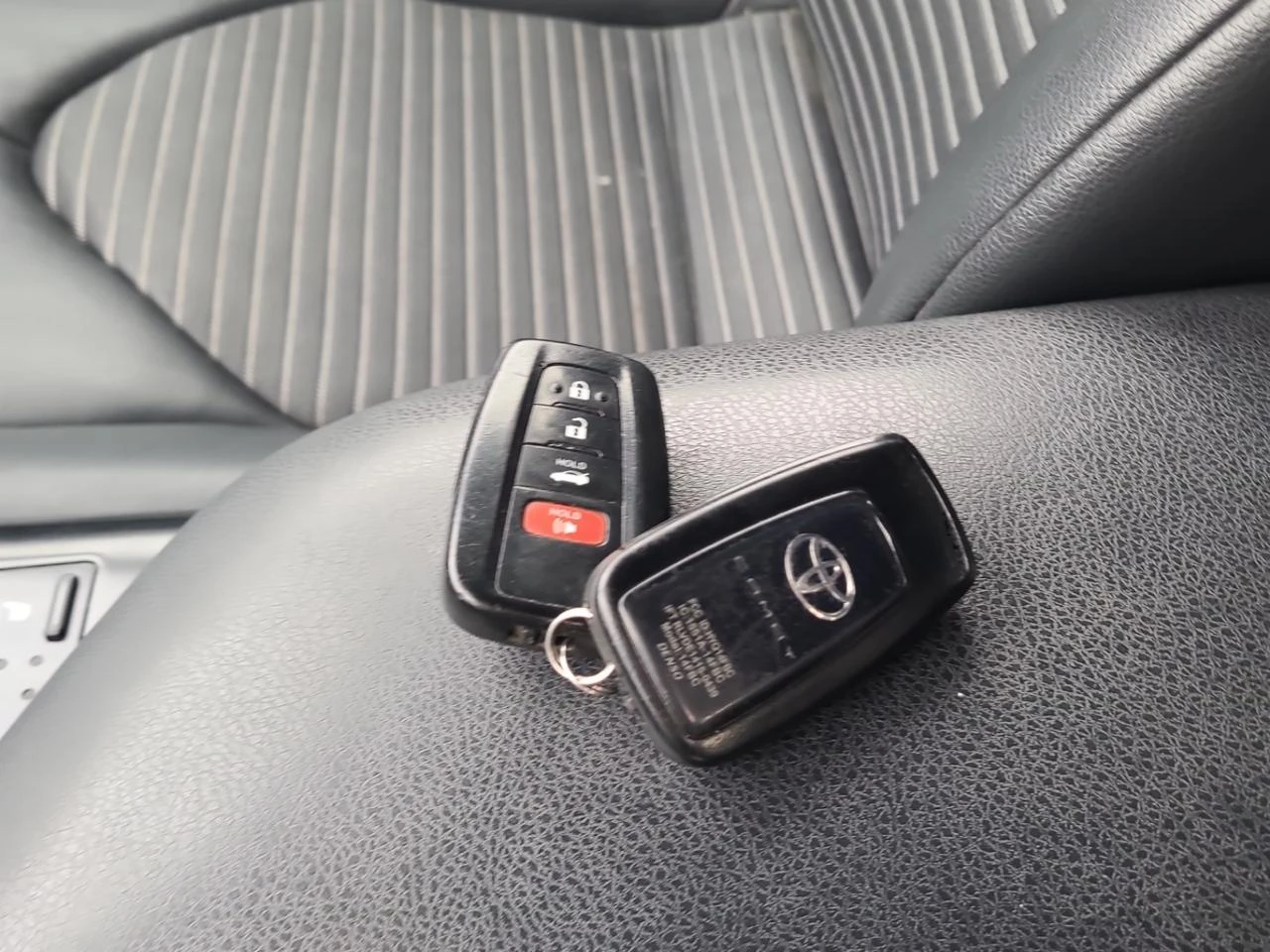 Toyota Camry 2.5SE* Dirstonic* Пано* Подгрев* камера - изображение 7