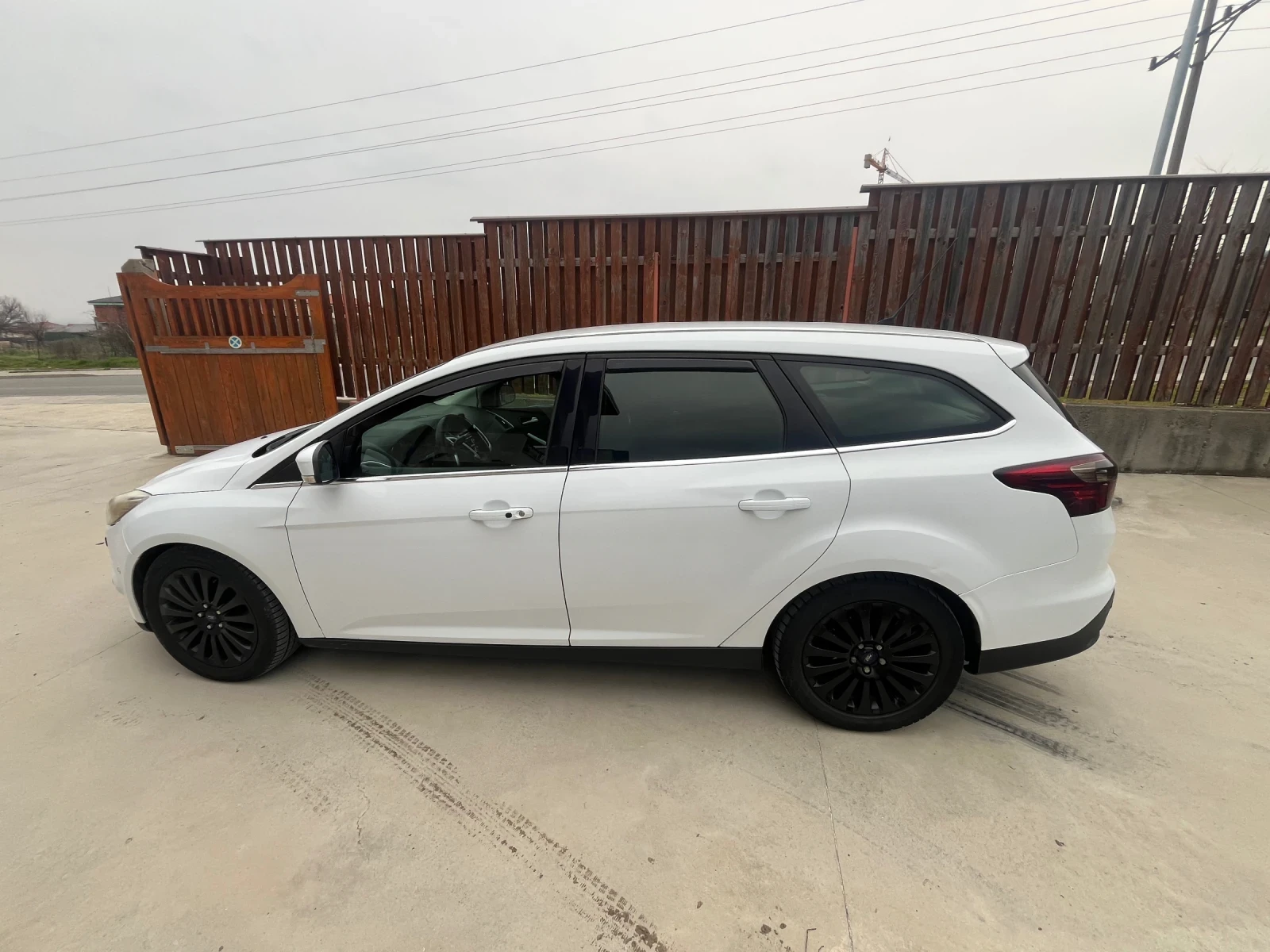 Ford Focus Титаниум, снимка 4 - Автомобили и джипове - 53718326