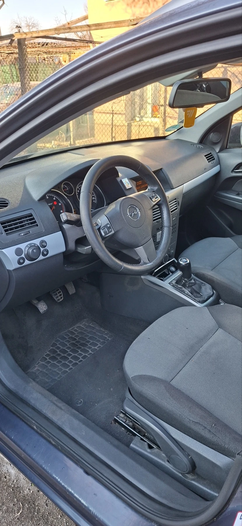 Opel Astra CDT, снимка 6 - Автомобили и джипове - 53669579