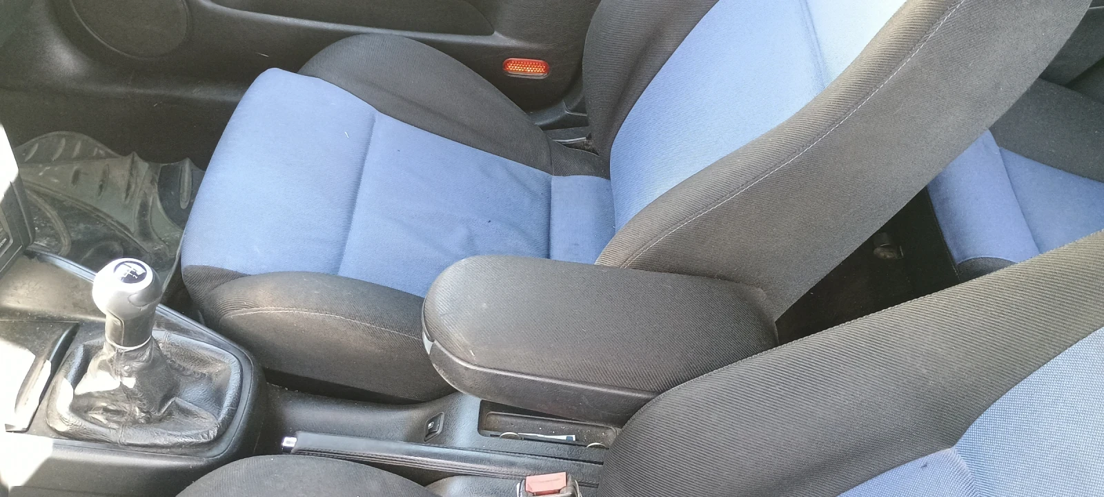 VW Golf, снимка 13 - Автомобили и джипове - 53793150