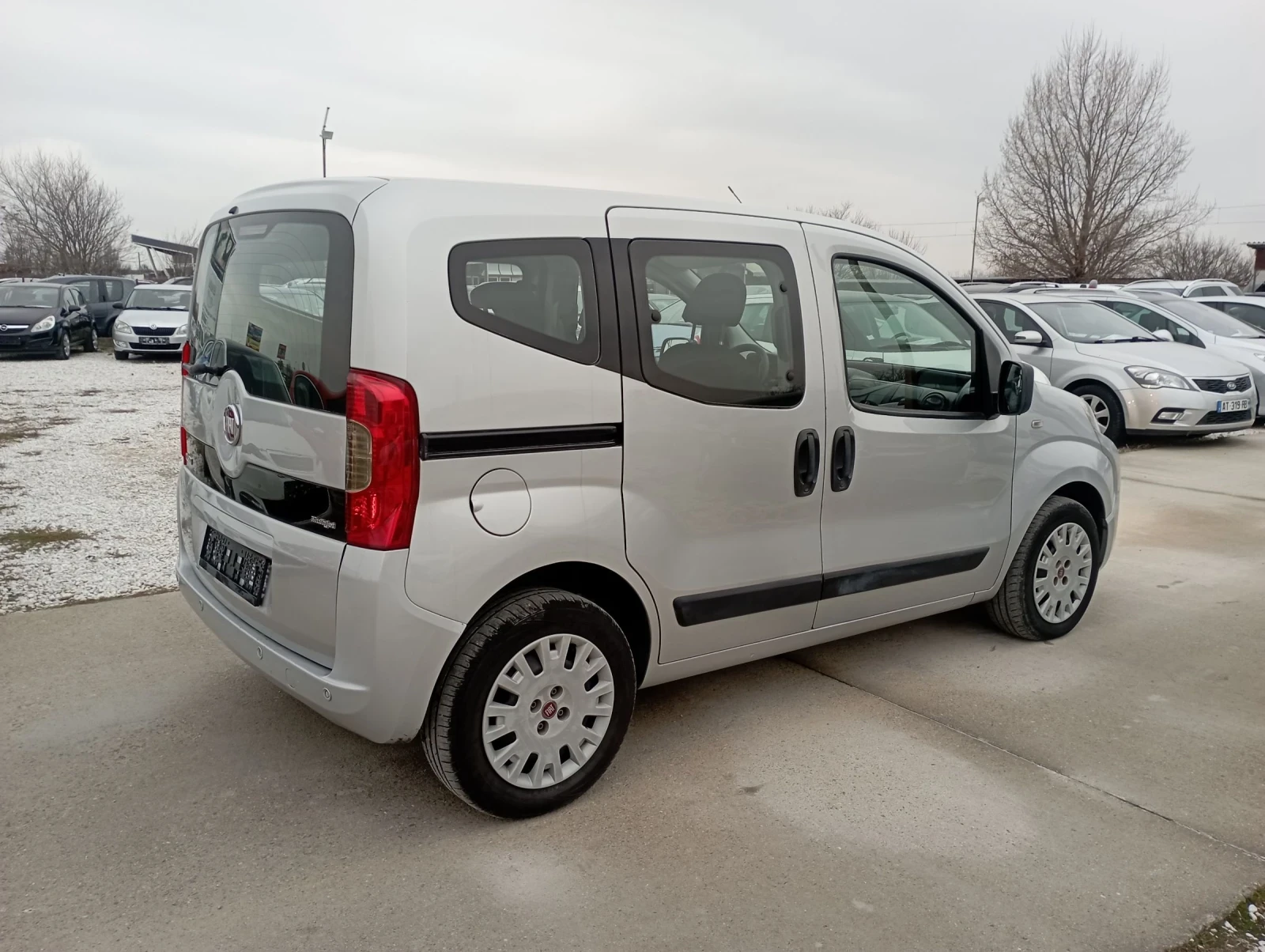 Fiat Qubo 1.3Mjet, 5врати, N1, снимка 4 - Автомобили и джипове - 53825124